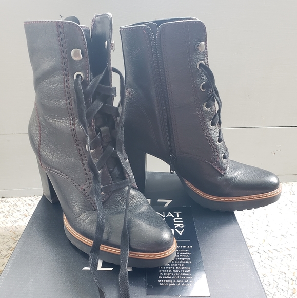 Naturalizer Callie Lace Up Boots - Picture 3 of 5